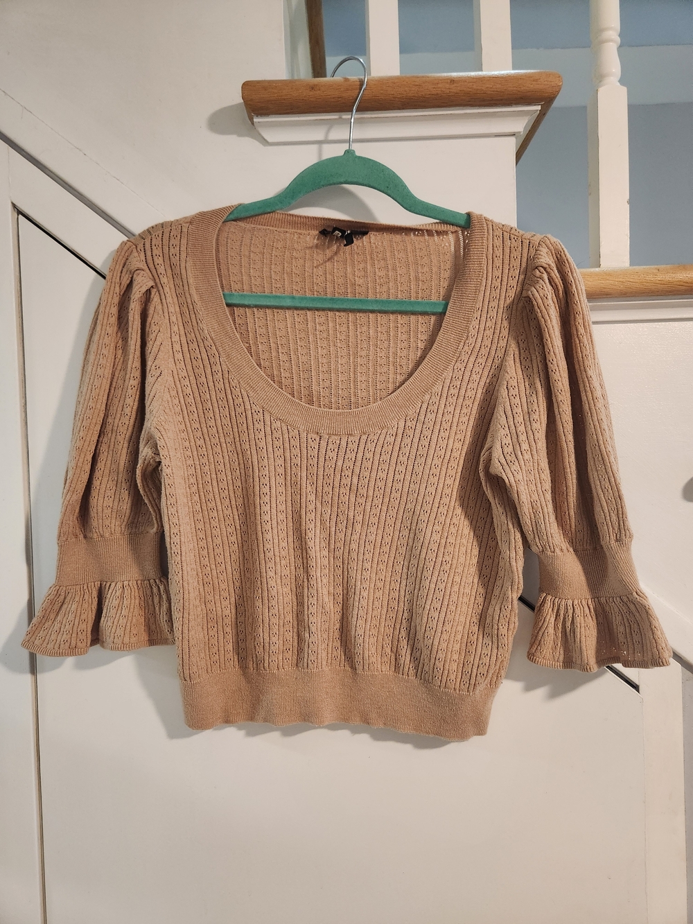 PAIGE Magnolia Pointelle Knit Scoop Neck Ruffle Sleeve Sweater Camel L EUC